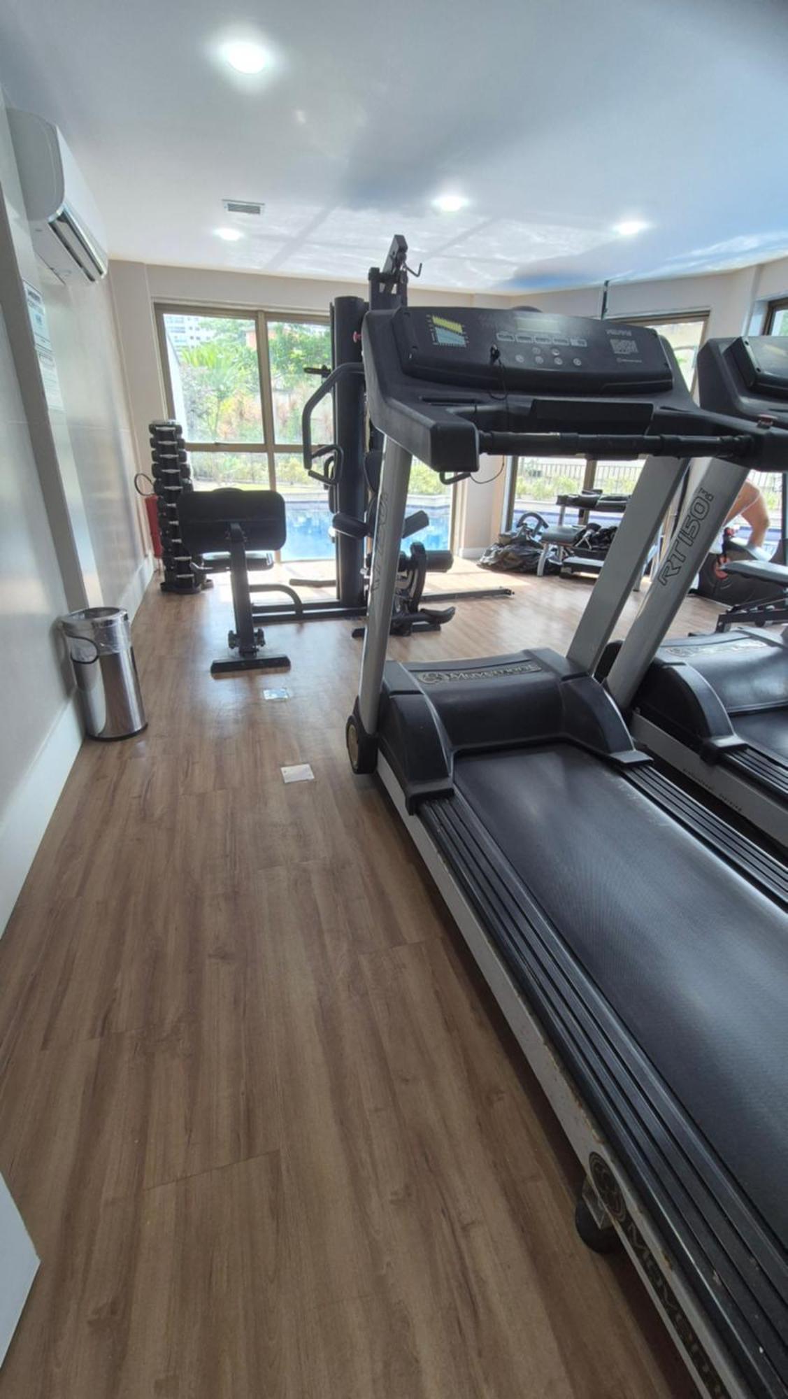Aparthotel 210 *